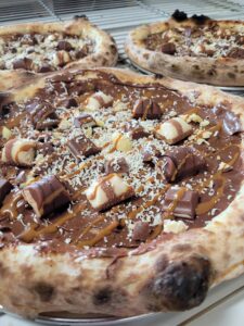Pizza Tentation, Nutella, Kinder bueno, Kinder maxi, Chocobon, DroopizzBox LOUCHATS